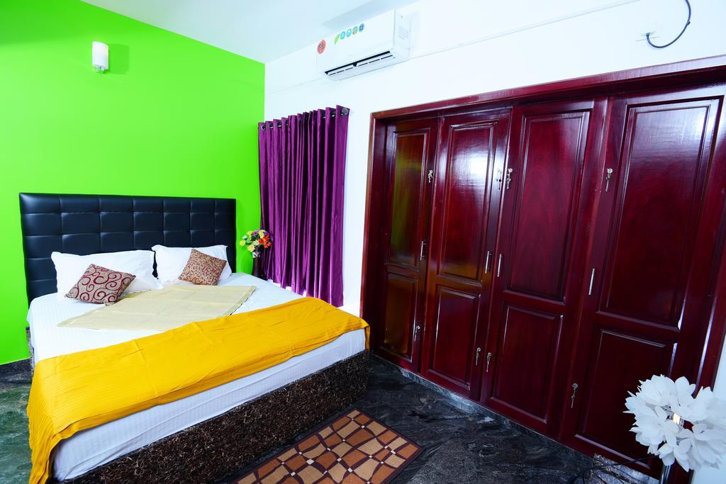 Beersheba Three Bed Room A/C Apartments Thiruvananthapuram Εξωτερικό φωτογραφία