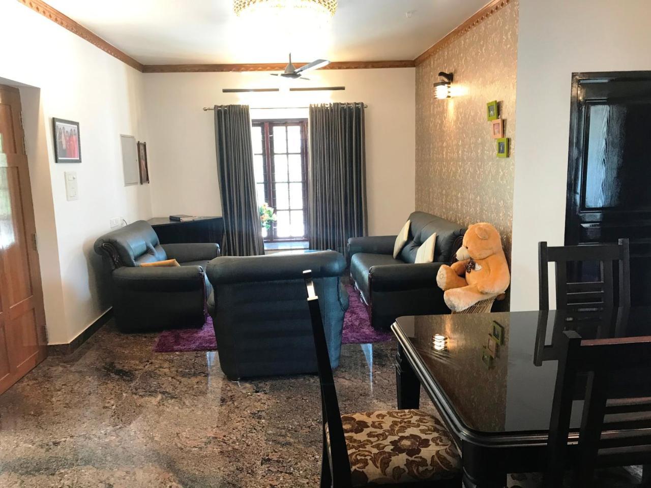 Beersheba Three Bed Room A/C Apartments Thiruvananthapuram Εξωτερικό φωτογραφία