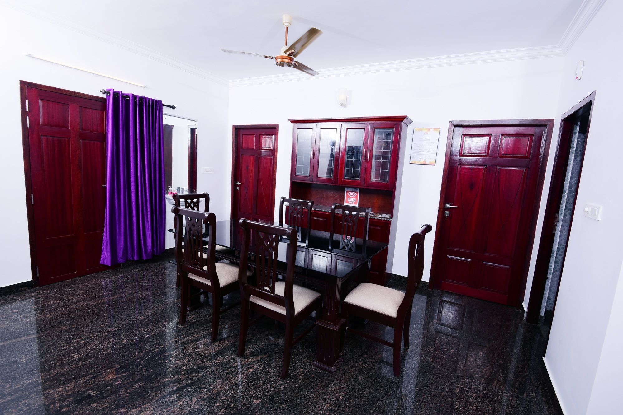 Beersheba Three Bed Room A/C Apartments Thiruvananthapuram Εξωτερικό φωτογραφία